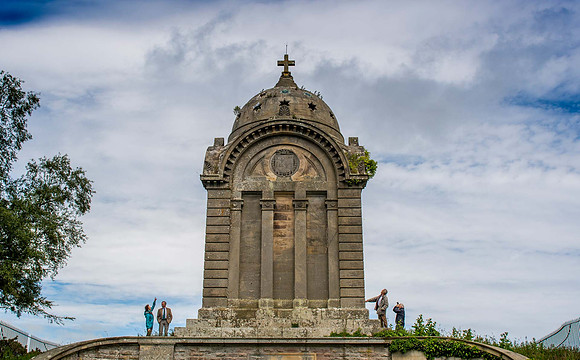 Monteath Mausoleum