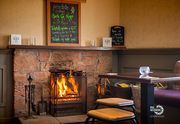 Dryburgh Arms Bar and Hotel