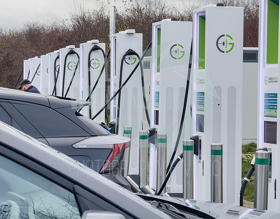 Gridserve EV charging points, Wehterby services A1